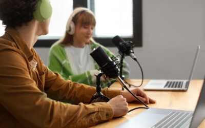 Launch Your Podcast: The Ultimate Step-by-Step Guide to Ignite Your Voice and Build a Thriving Audience